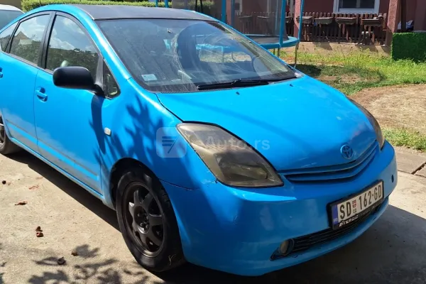 Toyota Prius — polovni automobil