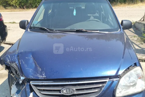 Kia Carens — polovni automobil