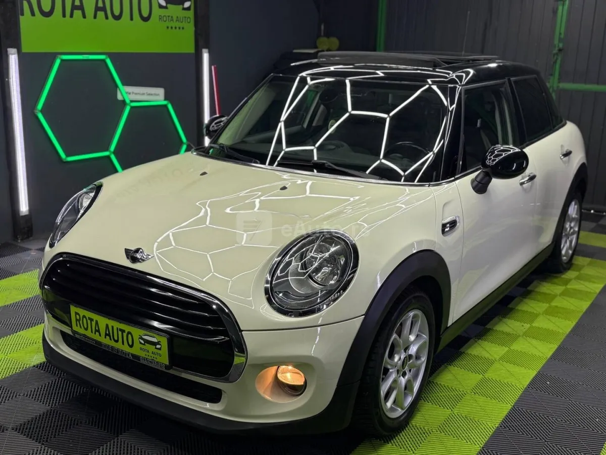 MINI Cooper — polovni automobil